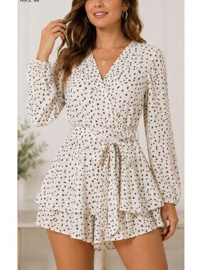 Women’s Small Polka Dot Romper Puff Sleeve Coquette Soft Girl Fairycore Resort